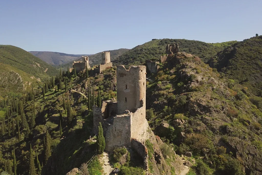 chateaux de lastours