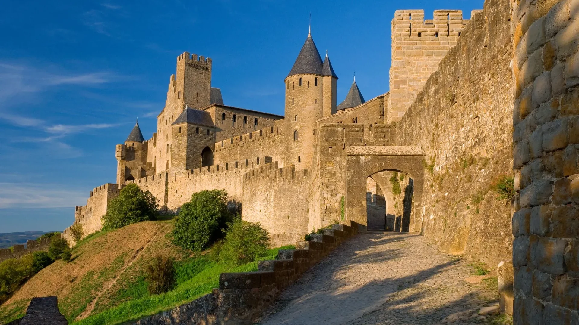 Histoire de la Cité de Carcassonne : Grand Carcassonne