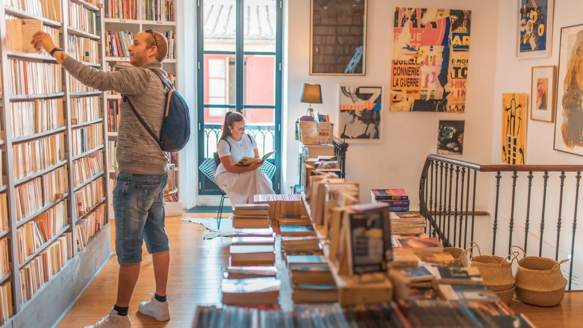 Les libraires de Montolieu, village du livre