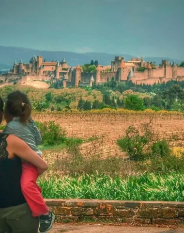 Points de vue sur la cité de carcassonne