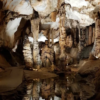 Grotte de Limousis, site à visiter dans l'Aude, pres de Carcassonne